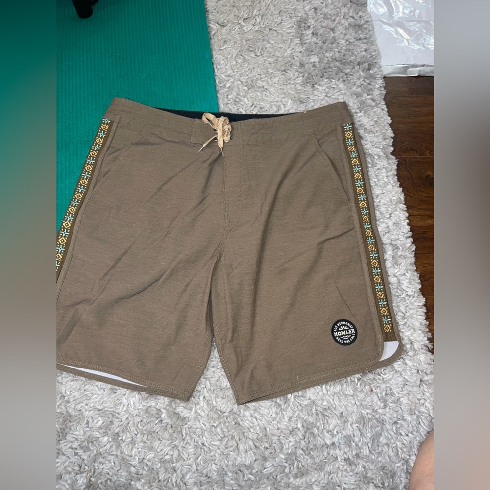 Howler Brothers Boardshorts Mens 38 Brown 9" Inseam Quick Dry